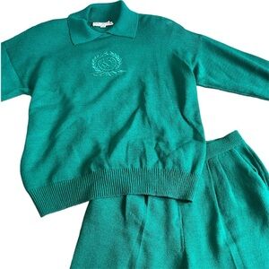 St. John by Marie Gray green knit pant and polo set